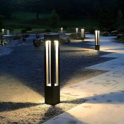 Sturdy Waterproof Aluminum Outdoor Pathway Light with Energy-Saving LED, High Color Rendering, and Modern Aesthetic Design for Relaxing Courtyards