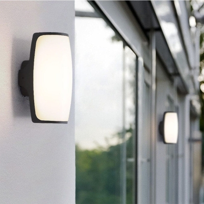 Stylish Double-Layer Lampshade Outdoor Wall Light, Waterproof, Dustproof, Aluminum Die-Casting Sconce for Front Door Security and Exterior Lighting