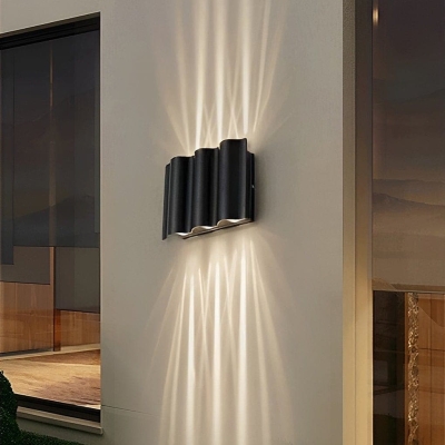 Modern Wave Outdoor Wall Light, Die-Cast Aluminum, Energy-Saving LED, Indoor/Outdoor Use for Villa, Porch, Patio, Garage, Balcony, and Corridors