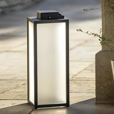 Portable Stainless Steel Solar Lawn Light with Handle, Waterproof, Rustproof, and Dustproof Outdoor Lantern for Yard and Garden Decor