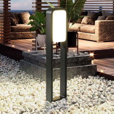 Durable Die-Cast Aluminum Landscape Lighting with Impact-Resistant Acrylic Lampshade, Rust-Proof, Long-Lasting, and Stylish Garden Lights