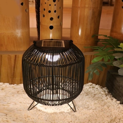 Durable Solar Outdoor Lights with Automatic Day/Night Sensor and Cloudy Day Charging, Perfect for Winter Nights and Beautiful Landscape Lighting