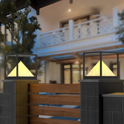 Modern Minimalist Outdoor Solar Post Cap Lights with High Color Rendering LED, IP65 Waterproof, Tempered Glass Panels for Efficient Charging
