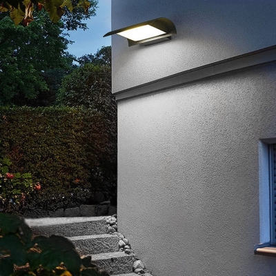 Durable Waterproof Outdoor Wall Light, Minimalist Design, Rustproof, Excellent Heat Dissipation, Ideal for Nighttime Illumination and Relaxing Atmosphere