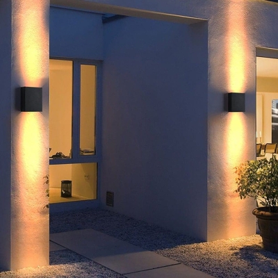 Up and Down Outdoor Wall Lamp with Built-in LED, Long Distance Illumination, Stable Light, Perfect for Courtyard and Porch Decoration