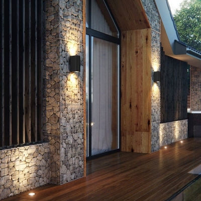 Elegant Die-Casting Black Wall Lamp for Outdoor Use, Weather-Resistant, Perfect for Entrances, Patios, Balconies, and Porches