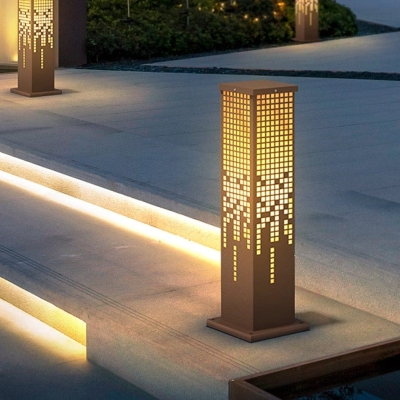 Retro Outdoor Pathway Lights with Hollow Texture Design for Garden, Lawn, and Walkway, Create a Warm and Harmonious Courtyard Atmosphere