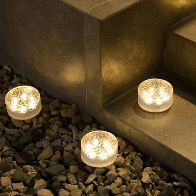 Durable IP65 Waterproof Solar Ice Tile Deck Lights with Intelligent Photosensitive Control for Garden and Walkway Illumination