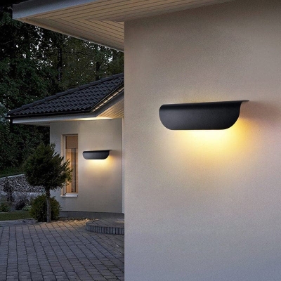 Durable Concrete Outdoor Wall Light with Built-in LED, Waterproof and Rust-Resistant, Ideal for Porches and Patios, Minimalist Design