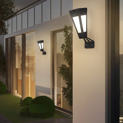 Solar Outdoor Wall Light with Intelligent Light Sensor, Waterproof Design, Long Battery Life, Quick Charging, and Unique Decorative Effect