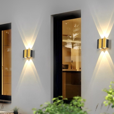 Durable IP65 Waterproof Up and Down Outdoor Wall Light with Anti-Rust Aluminum, Intelligent Control Circuit, and Fine Texture LED Wall Washer