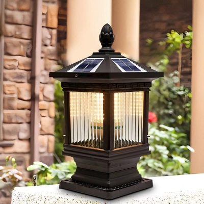Rustproof and Waterproof Die-Cast Aluminum Solar Pillar Light with High Transmittance Glass Lampshade for Elegant Outdoor Decoration and Lighting