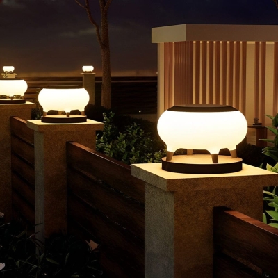 Durable Stainless Steel Solar Post Cap Lights with High-Efficiency Panels for Outdoor Use in Gardens, Paths, Fences, and Yards