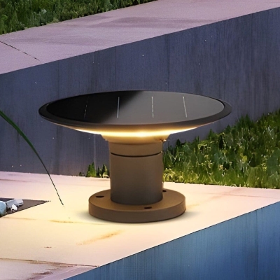 Durable Solar Fence Post Light, Die-Cast Aluminum, Waterproof, Rust-Proof, Quick Charge in 6 Hours, 12-Hour Lighting for Garden &amp; Path Decor