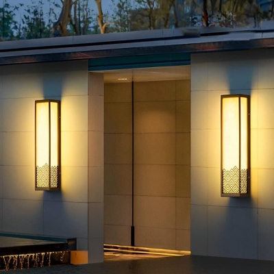 Stainless Steel Outdoor Wall Light with High-Temperature Resistant Lampshade, Waterproof and Rustproof, Retro Design with Warm T5 Light Source