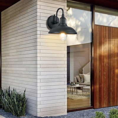 Retro Outdoor Wall Light with Automatic Day/Night Sensor, Waterproof Aluminum Lampshade, Classic and Elegant Design for Enhanced Exterior Decor