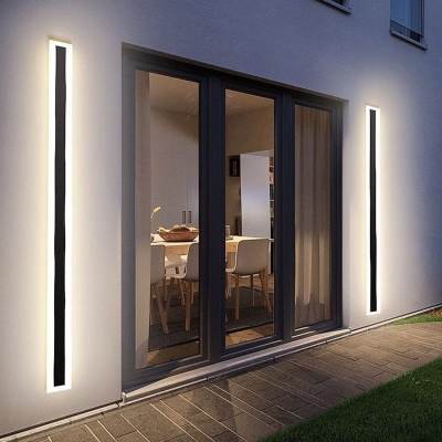 Modern Outdoor Waterproof Wall Light with Acrylic Shade, Stylish, Durable, and Rustproof Porch Light for Warm Atmosphere and Long Service Life