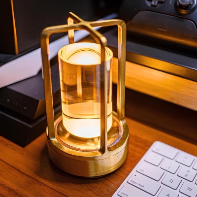 Indoor/Outdoor Portable Lantern Table Lamp, Dimming Cordless LED Table Lamp, Small Desk Lamp for Restaurant Bedroom Bar Coffee Camping