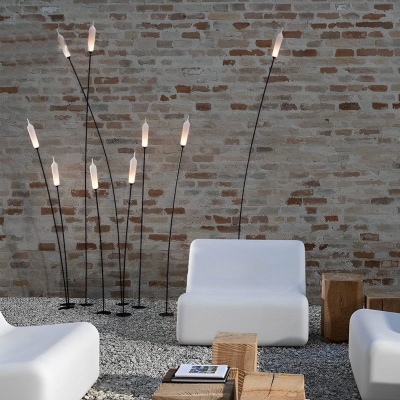 Durable Stainless Steel Reed Shaped Outdoor Lamp with Waterproof and Rustproof Design for Garden, Path, Porch, Lawn, and Yard Lighting