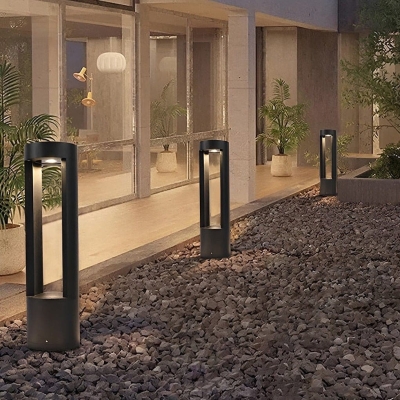 Minimalist Black Outdoor LED Pathway Light with Durable Aluminum Base and Stainless Steel Body for Garden, Patio, and Walkway