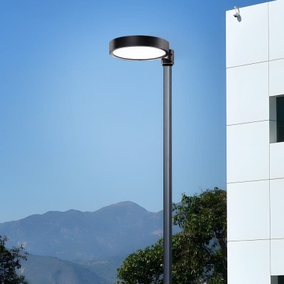 Advanced Solar Street Lighting for Parks, Gardens, Villas, and Residential Areas, Aluminum &amp; PMMA, LED, Remote Control, Long Battery Life