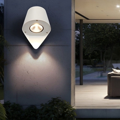 Waterproof and Rust-Proof Outdoor Wall Light, Die-Cast Aluminum, Tapered Design, IP66 Rated for Porch, Patio, Garage, Balcony, and Courtyard