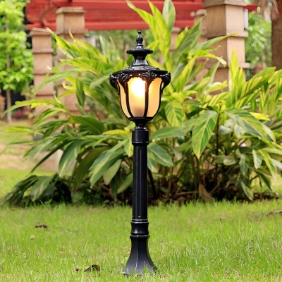 Durable Die Cast Aluminum Outdoor Lawn Lamp with Waterproof Design, Easy Installation, and Two Color Options for Gardens and Courtyards