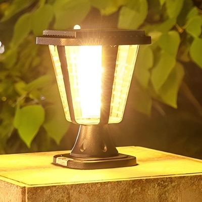 Solar Deck Post Lights with 360&deg; Intelligent Sensing, Multi-Angle Refraction, 12-Hour Illumination, and Automatic Day/Night Function