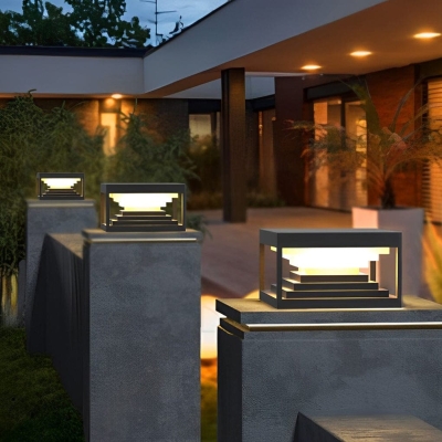 Durable Stainless Steel Outdoor Fence Post Lights, Hardwired &amp; Solar Options for Garden, Patio, Deck, Waterproof &amp; Rustproof