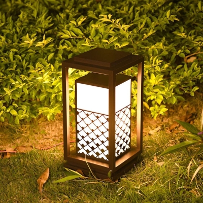 Durable Waterproof Outdoor Pathway Lights, Choose Solar or Wired Options, Perfect for Gardens, Parks, Pools, and Courtyards with Retro Design