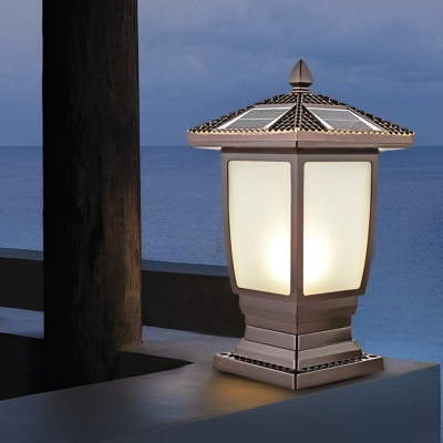 Intelligent Solar Post Cap Lights with Auto On/Off, Waterproof Design for Garden, Courtyard, Terrace, High-Quality, All-Weather Charging