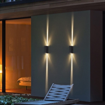 Durable Waterproof Outdoor Wall Light with Die-Cast Aluminum, Bright LED, High Color Rendering, Ideal for Gardens, Villas, Parks, and Squares
