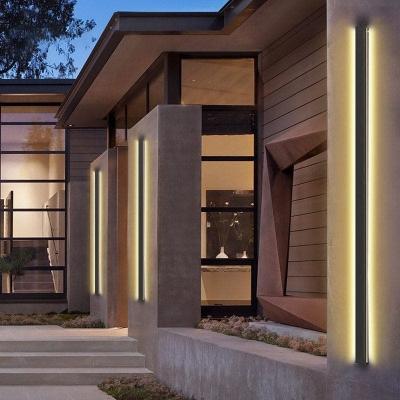 Elegant Weather-Resistant Outdoor Wall Lights with Two-Sided Sconce for Enhanced Security and Stunning Backyard Landscape Illumination