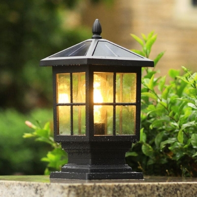 Durable Aluminum Alloy Solar Fence Post Light with 5W LED, Waterproof and Rustproof, High Transmittance Glass Lampshade for Bright Outdoor Illumination