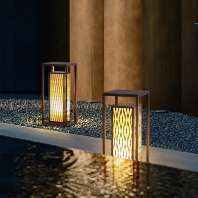 Classic Asian Style Outdoor Pathway Lights with Waterproof Dustproof Rustproof Design for Garden Lawn Porch Patio Decor