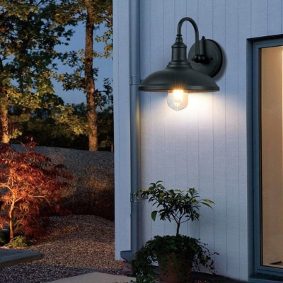 Retro Outdoor Wall Light with Automatic Day/Night Sensor, Waterproof Aluminum Lampshade, Classic and Elegant Design for Enhanced Exterior Decor