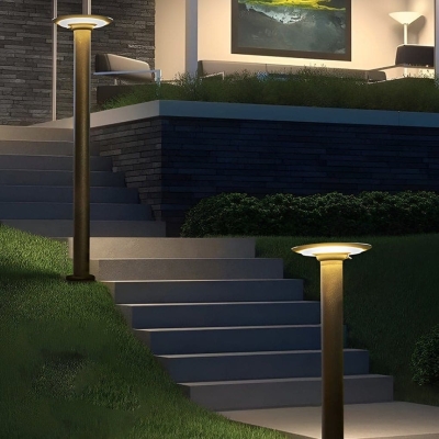 Durable Solar Post Light with High Color Rendering LED, 12-Hour Continuous Lighting, and Waterproof Die-Cast Aluminum for Garden and Pathway