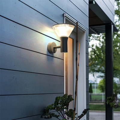Sturdy Waterproof Aluminum Die-Casting Outdoor Light with Frosted Acrylic Lampshade for Garden, Lawn, Patio, and Balcony Decoration